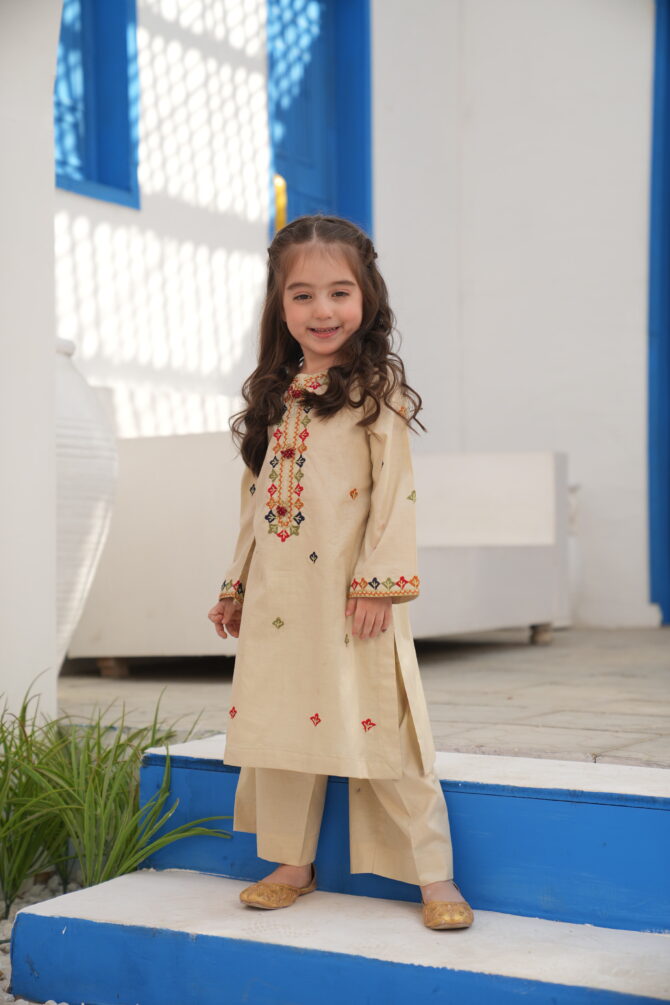 Meadow Mom & Daughter - Ready-To-Wear - Image 3
